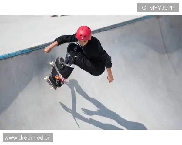 滑板灵活性评比揭晓北京滑板队荣获第七名成就引关注 滑板灵活性评比揭晓北京滑板队荣获第七名成就引关注